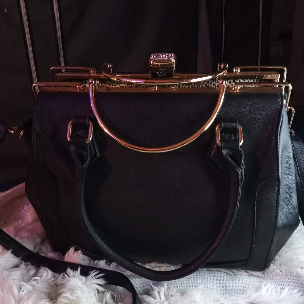Handbag